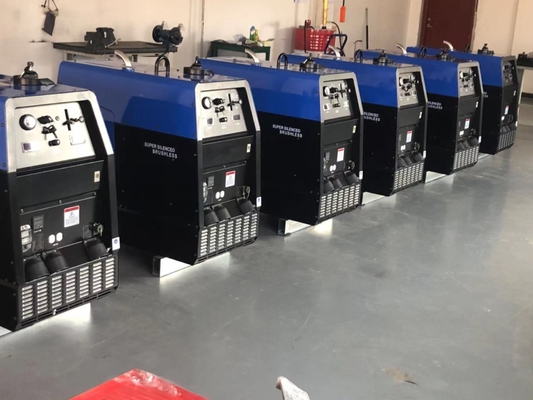 KOVO ディーゼル ダブルホルダー 恒久磁気溶接機発電機 DC600A DGW500 で 85V 出力電圧で溶接